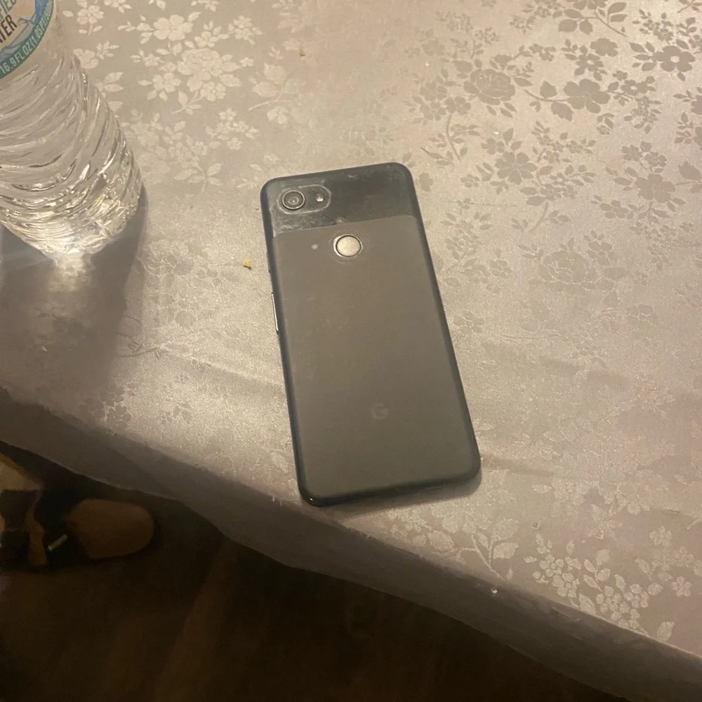 Google Smartphone - Elegant Black Finish